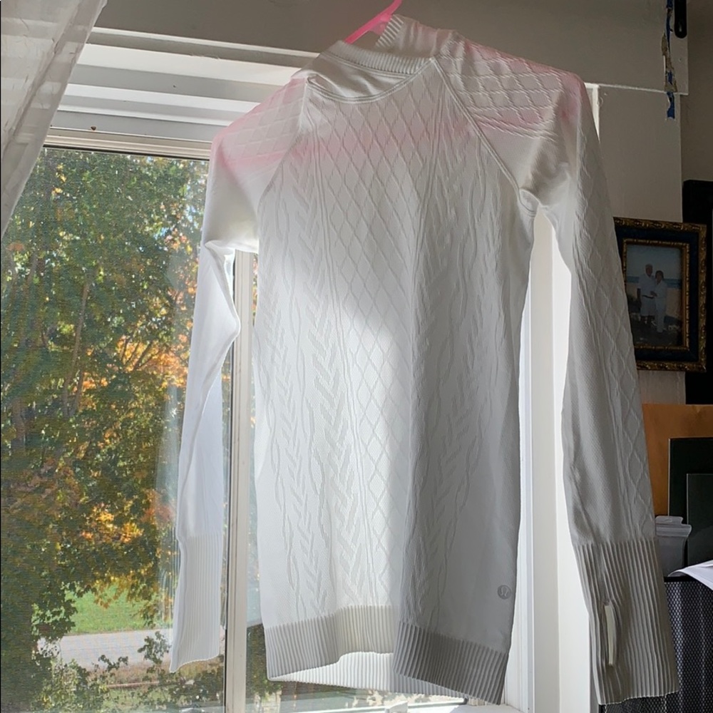 Lululemon size 4 white, hooded, thumb hole